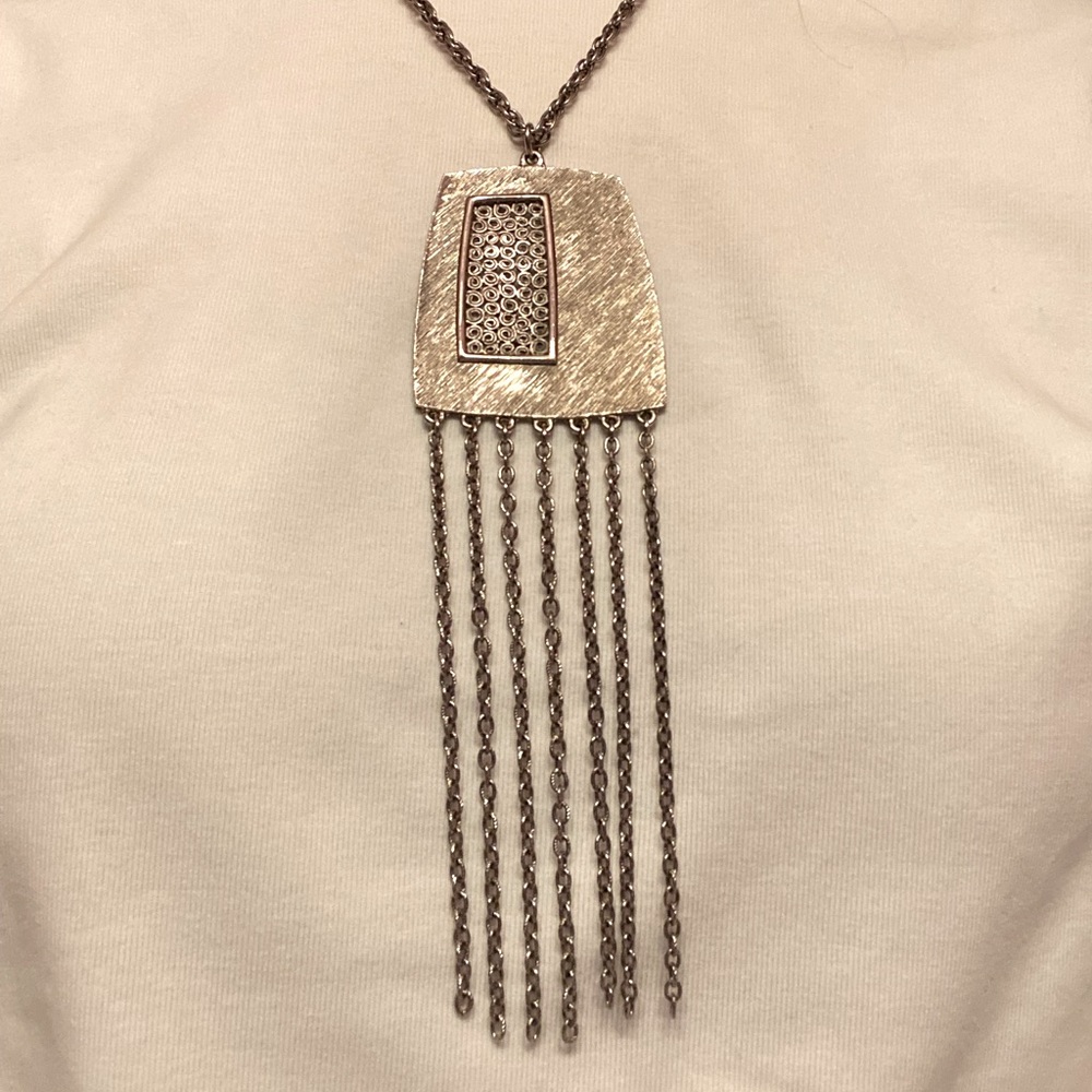 Unique vintage (1960s) silver necklace.